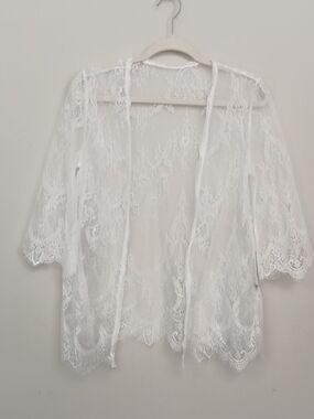 White Sheer Lace Open Front Kimono Cover Up Size S/M Bridal Boho Fairy Delicate